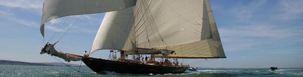 uktourismcouk's tweet photo. A #pirate life for you? Take to the seaside with sailing in Gosport. Your free guide's here: http://t.co/GUIPgB6D0b http://t.co/HuL91I0L9Y