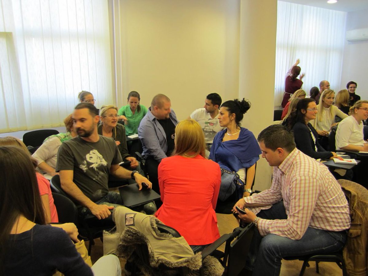 jbosnjakovic's tweet photo. Fantastični Subotičani #nlp #radionica cc @NLPCentar @openunsubotica http://t.co/xBzFqcbb3z