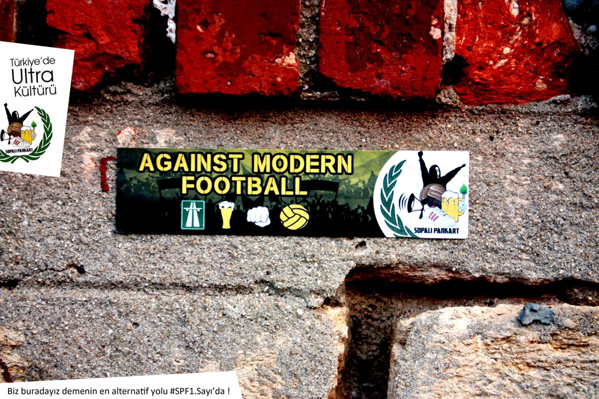 SopaliFanzin's tweet photo. Endüstriyel Futbola Hayır ! #Ultras #Tifo #Sticker #SopalıPankart Biz buradayız demenin en alternatif yolu #SPF1'de.. http://t.co/aFkeKcwZHW