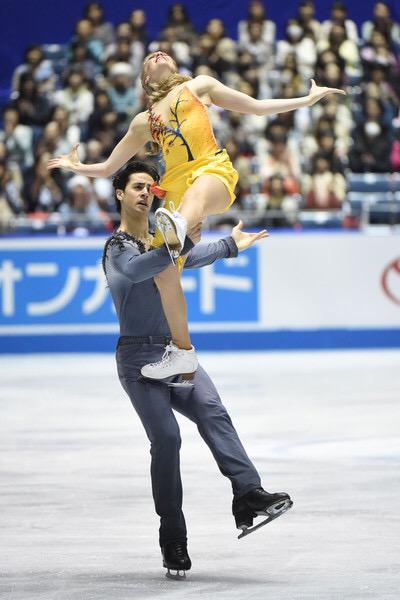 Кейтлин Уивер - Эндрю Поже / Kaitlyn WEAVER - Andrew POJE CAN - Страница 2 CCyXKCHVAAAo-jl