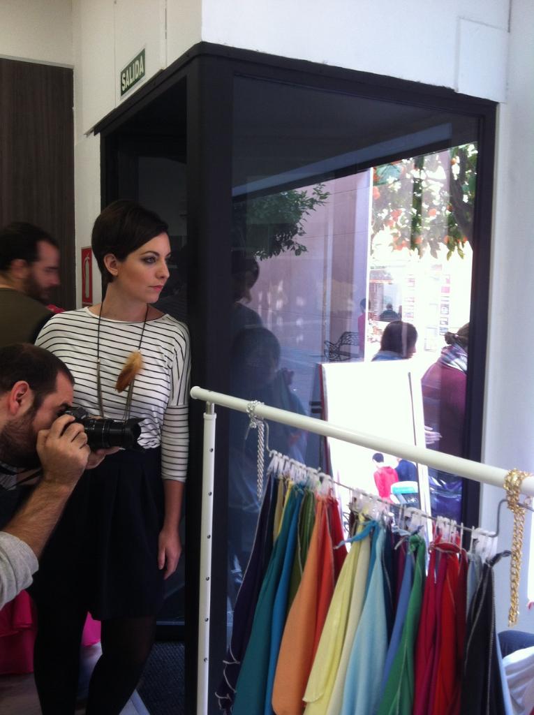 maquillatrucos's tweet photo. Qué buen equipo hacemos @jdmeco #beauty #belleza #foto #maquillaje #makeup #team http://t.co/DLv2R92Mmj
