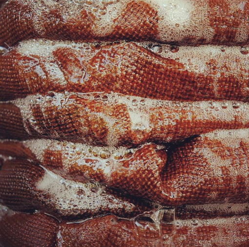 Gregg's Pit (@greggspit) on Twitter photo The #juice being pressed. It looks #delicious even before it's been bottled! #cider #perry #Herefordshire The #juice being pressed. It looks #delicious even before it's been bottled! #cider #perry #Herefordshire