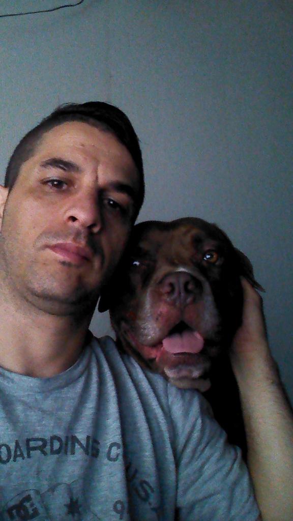rulitero's tweet photo. #MiAmigoFiel http://t.co/t4sM3EtEDb