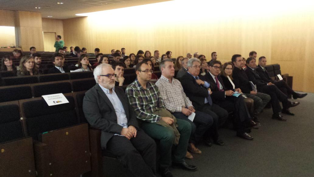 oasi's tweet photo. Comienza la clausura de la X Feria de Tiendas Virtuales en #walqa #FTVWalqa http://t.co/J1C1KRLSpS