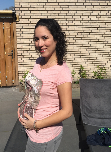 DeDivineSaga's tweet photo. Kunnen we niet meer dagen hebben zoals afgelopen woensdag? Hier aan't genieten van de zon en het nieuwe leven :) http://t.co/Dd2jxBHSwy