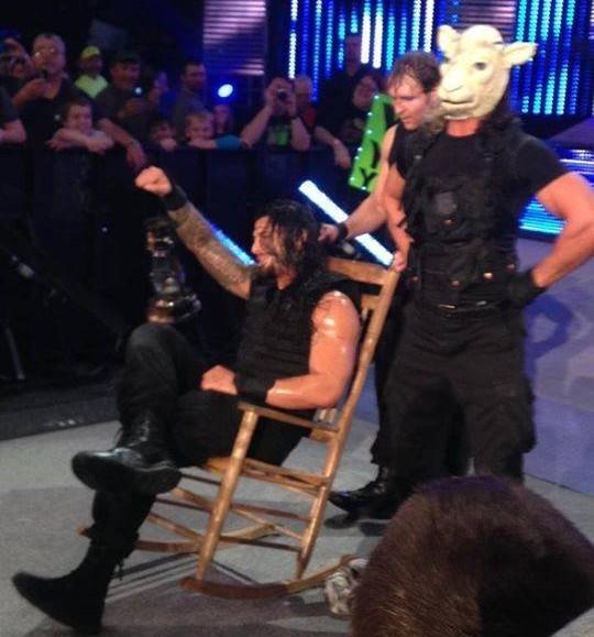 jen_zaynmalik's tweet photo. #FlashbackFriday #TheShield 😭😭😭 #RomanReigns 😍💪 #DeanAmbrose 👊 #SethRollins 😘 @RomanReignsNet http://t.co/W19CvcXTiS