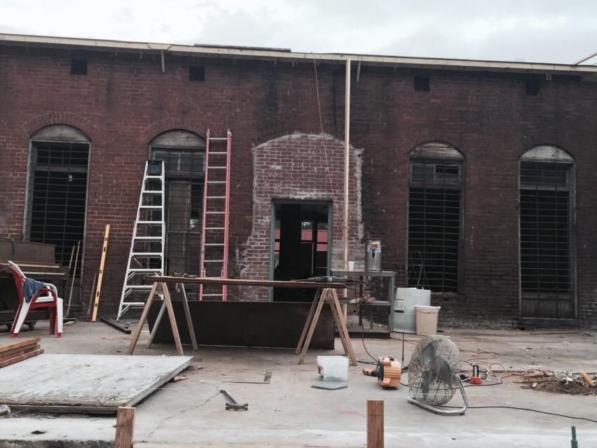 CharlotteHubba4's tweet image. HOM will be closed to inside walk-in guests tonight. walk-in guest seating on deck with live music.#expansionmode