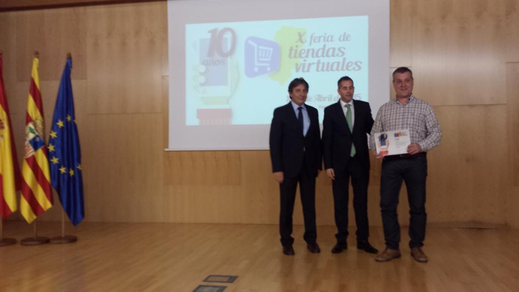 oasi's tweet photo. Ganadores #FTVWalqa Mejor Marketing @AcerosHispania recoge el premio @ricardo_lop http://t.co/sENTVYz7ZH