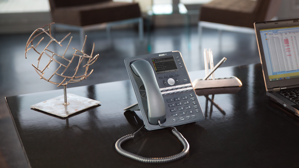 snom_France's tweet photo. Opteven s’équipe de postes snom760 et de la solution XIVO d'Avencall http://t.co/Pwow3YVhCp #snom #Opteven #Avencall http://t.co/0YfH936bRj