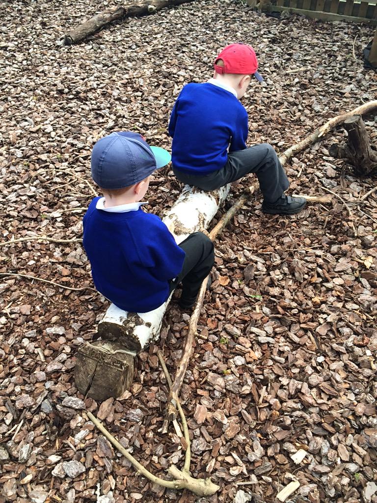 HPAForestSchool's tweet photo. This is no ordinary log, to these boys it is a time machine! #imagination #forestschool #play #olfriday http://t.co/fjcHi33d4C