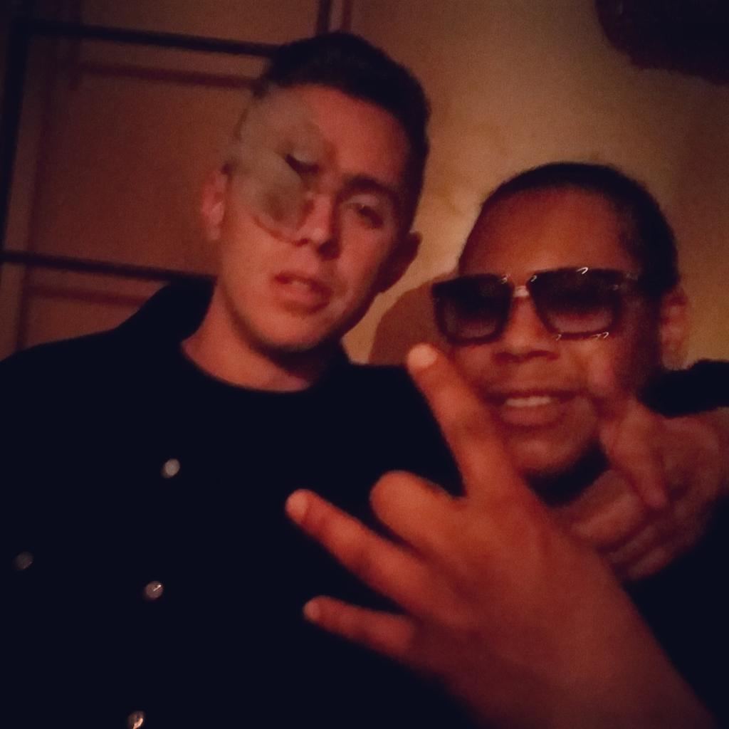 NevaGuiltyEnt's tweet photo. Out here with  Aventura http://t.co/D6yBH5930l