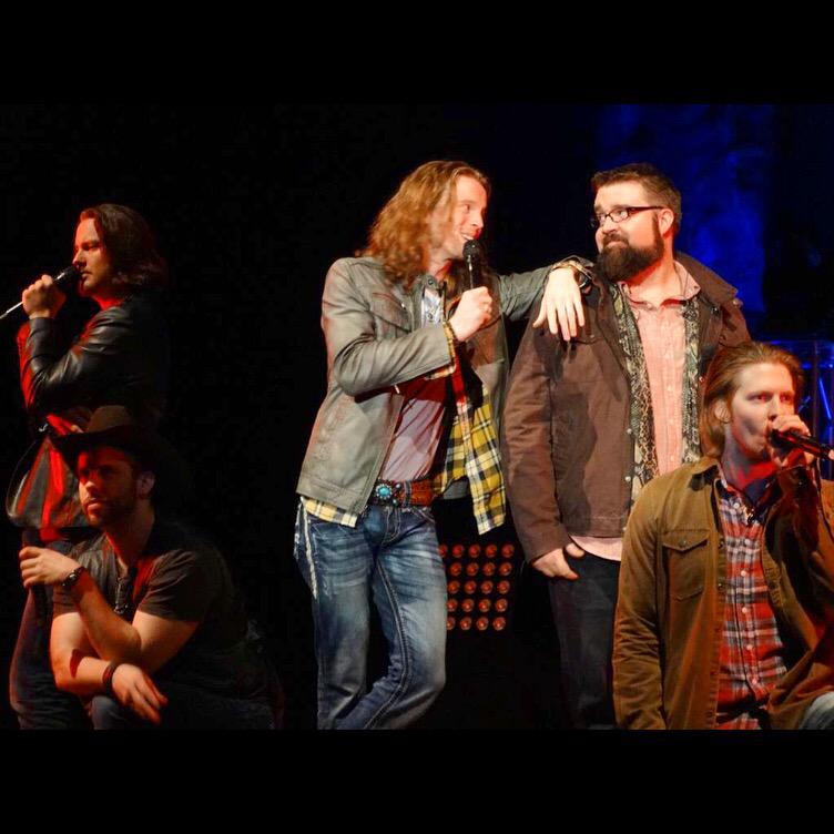 HomeFreeGuys's tweet image. Pretty sweet shot from last night's show in Maine! #SpringTourTour (photo credit: Rebecca W @beccagirl13)