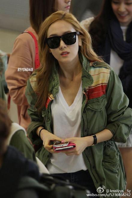   Happy birthday JESSICA JUNG    