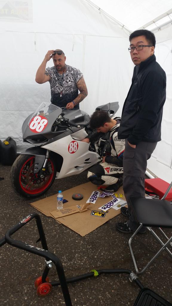 alloveritracing's tweet image. Houston, we have passed @DucatiCup scrutineering. #firsthurdle #letsgetoutthere #ducati #panigale