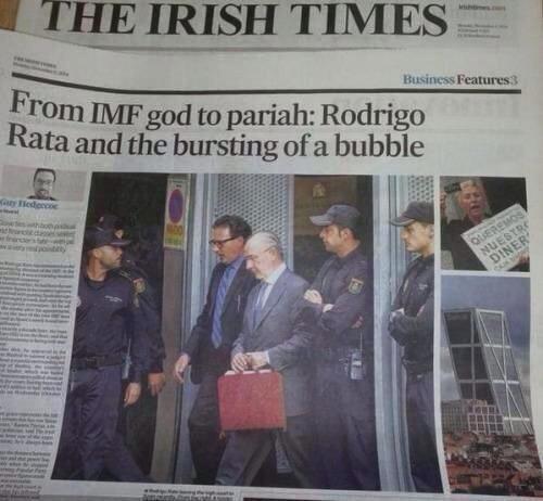 RevillaMiguelA's tweet image. Gran traducción inglesa de la noticia de Rato