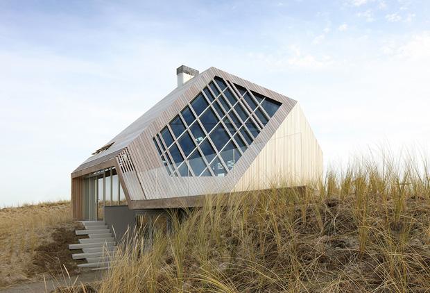 Dune House par Marc Koehler Architects journal-du-design.fr/architecture/d… #journaldudesign #architecture #maison #house #dunes