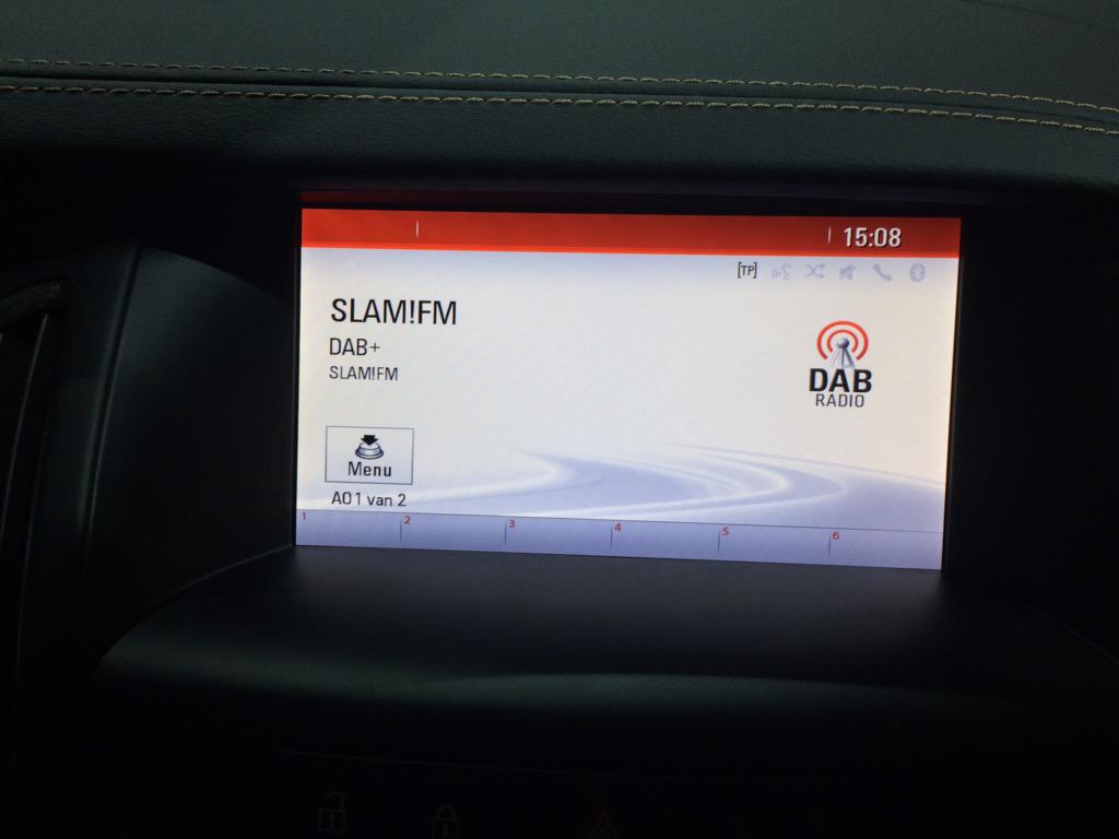 #AutoRAI ook in de #OPEL cascada #DAB+... Mooi geluid!