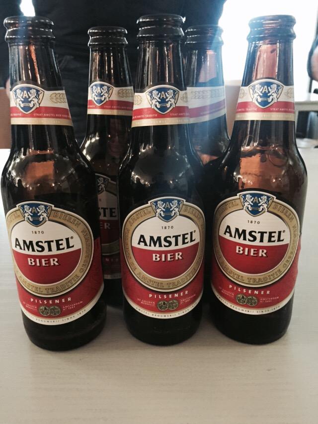 scgenemuidenZV3's tweet photo. Heerlijk vroeg aan het bier door @brentspar  #hoogeveen http://t.co/2hFQ98NbUY