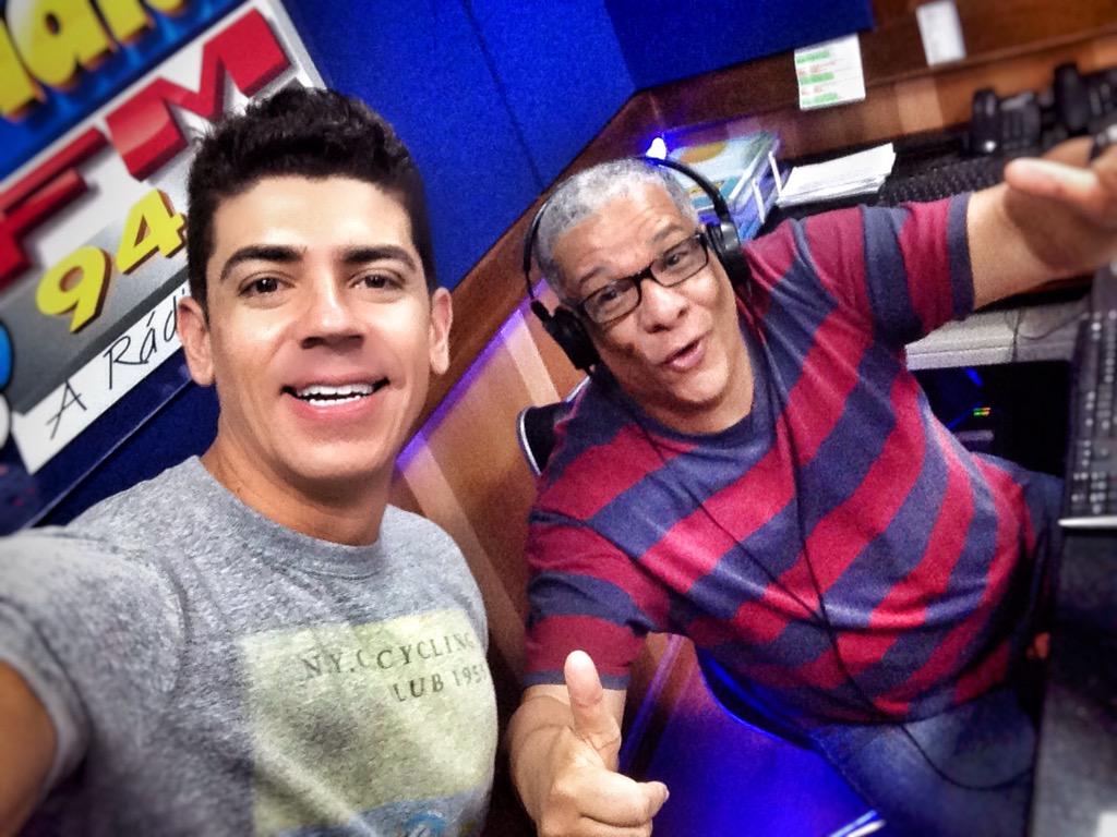 teteu's tweet photo. Léo Fera. Mais um campeão de audiência da sua @piatafm de segunda a sexta das 09 às 12h. 

Liga o som na @piatafm http://t.co/BUZGvtv3zV