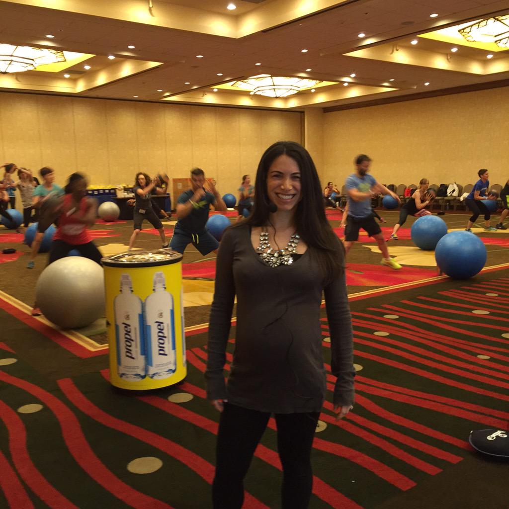 BeckNutrition's tweet photo. @ideafit @Propel_Water had so much fun speaking about hydration at the IDEA personal trainer institute this morning! http://t.co/x4VyejtQ3j