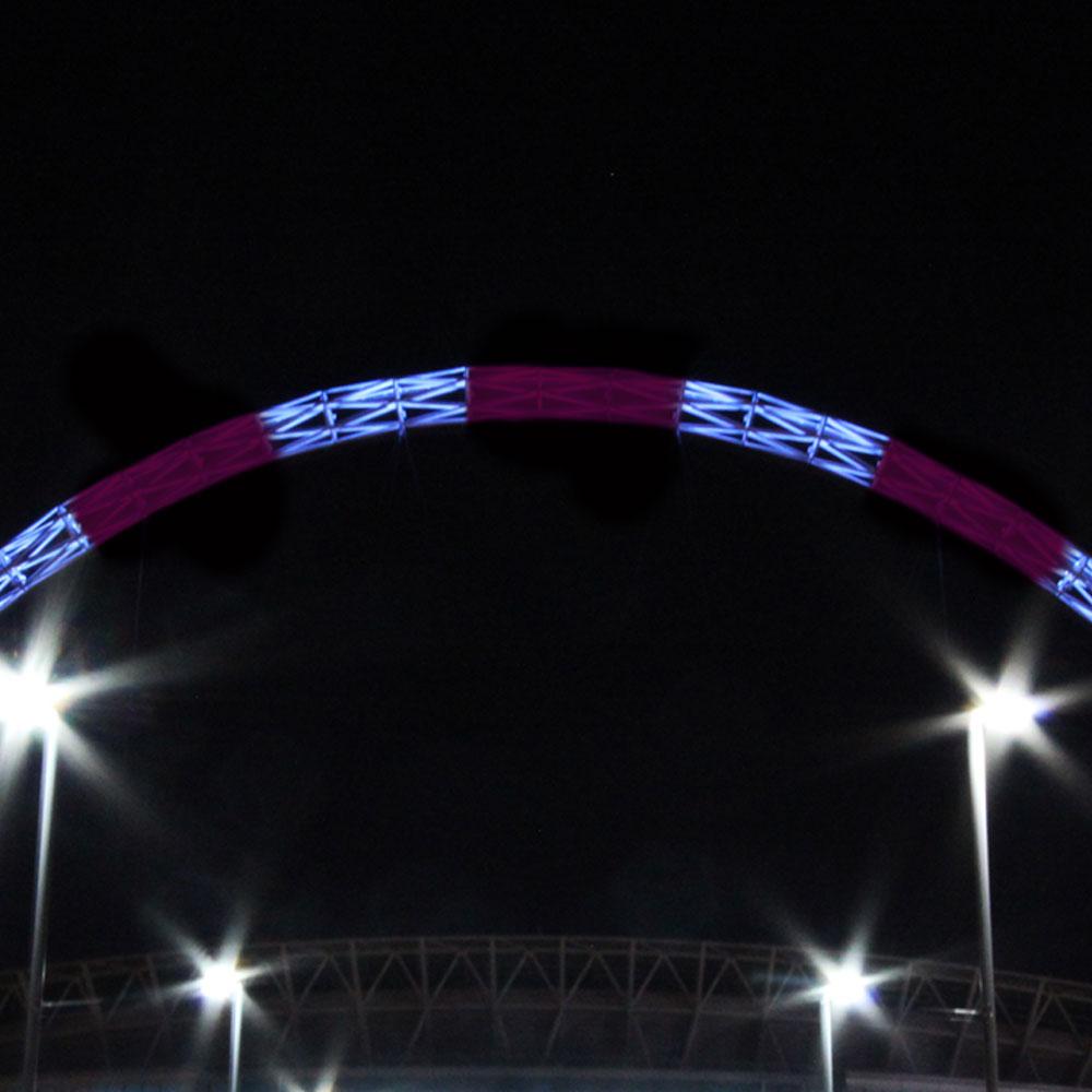 wembleystadium's tweet photo. .@AVFCOfficial fans the #Wembley arch will be lit in your club colours tonight, see it via the official #Wembley app http://t.co/g7eycEr2ip