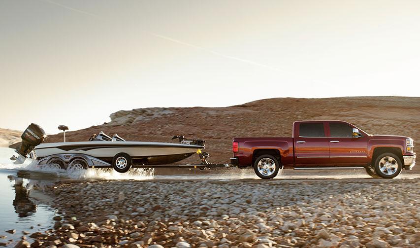 ChevyTrucks's tweet photo. Heading out to the water to hook some fish? Sounds like a perfect date for your #Silverado. http://t.co/wnu1LK0QUw