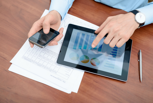 CasterCandy tweet picture