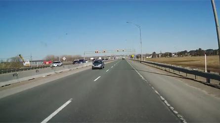 tvanouvelles's tweet photo. EN VIDÉO - Trois-Rivières | À contresens sur le pont Laviolette http://t.co/bz1pW0DnLL #MonTopo http://t.co/Z6FpCRZI0c