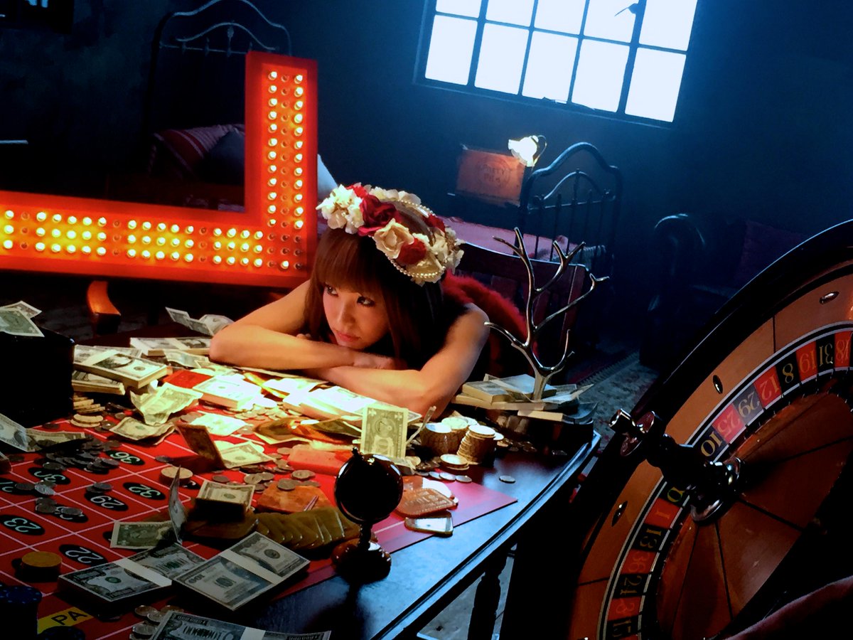 Lisa ニセコイ 今週もありがとうございましたっ 流星回転ルーレットっ Http T Co Y0a6tmxh33