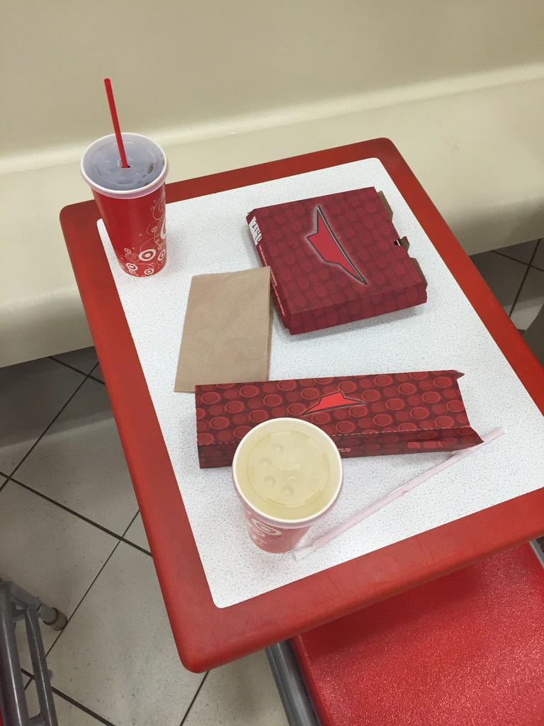 4everettMark's tweet photo. Great lunch status with @cbstrouse this week. #cannonball #pathtoresults http://t.co/VDbs04hEZt