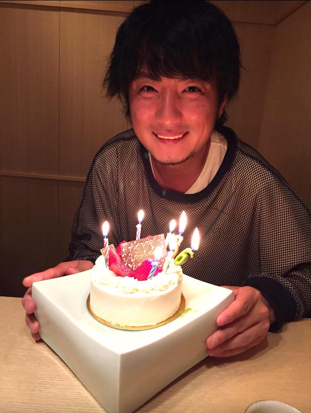 Kamiji Yusuke
36th Happy Birthday  :*

big love... 