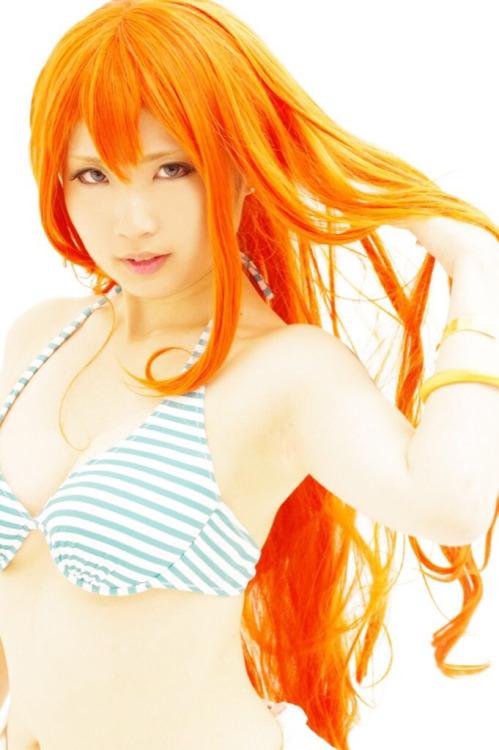 CosplayOnePiece's tweet photo. ¿Qué conseguirá robaros esta vez? http://t.co/89csmD9tTg