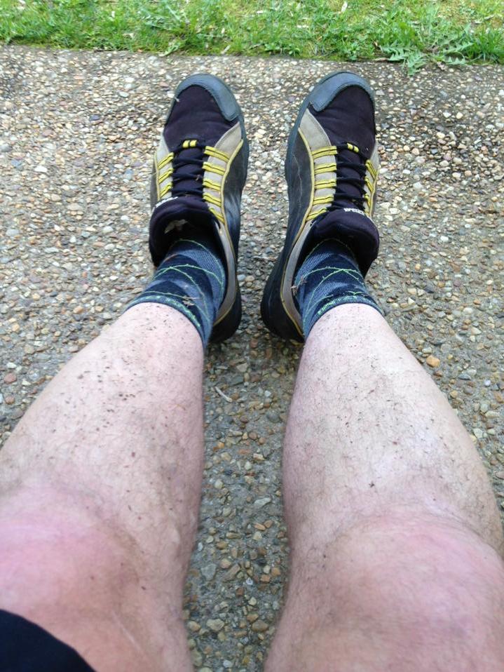 bobbybrew's tweet image. I think there's one more riding season in my favorite shoes. #bumblebees