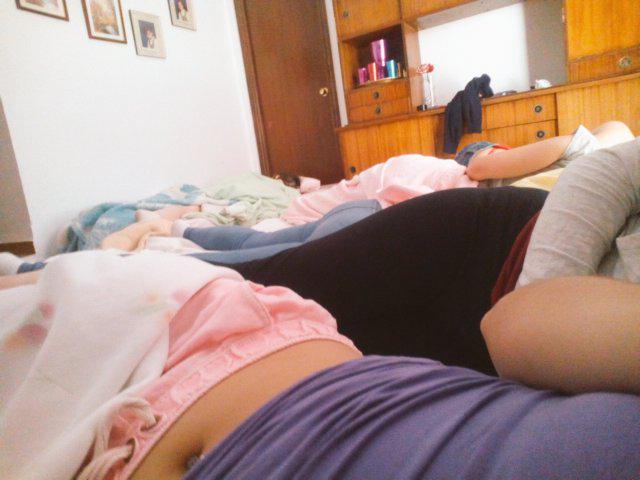Reyuqii's tweet photo. Con ellass si son buenidisimos días😇💜 http://t.co/dwhFv3HDW4