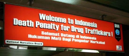 fendyhsu's tweet photo. Welcome to Indonesia. Death penalty for drugs traffickers. #BoycottAustralia http://t.co/xqhIT4ze7o