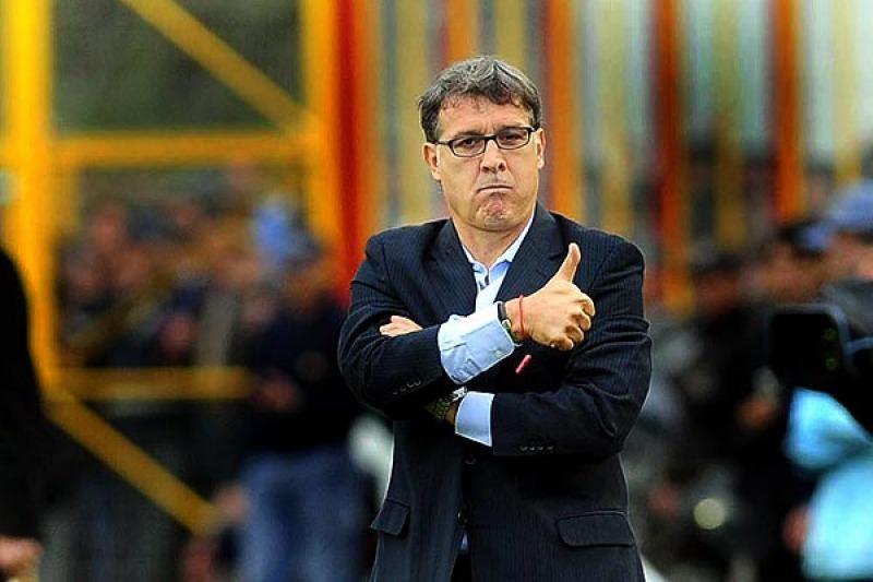 dam93lam26's tweet photo. -hey tata
-que?
-hoy juega #Newells 
- http://t.co/O61Z43BihT