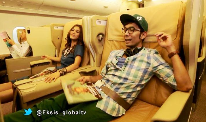OfficialGTVID's tweet photo. Pertanyaan episode @Eksis_Globaltv hari ini : BAGAIMANA DAN DI MANA INDRA MEMBELI TIKET @SingaporeAir ? #EksisSTB http://t.co/jysPyUXIB8