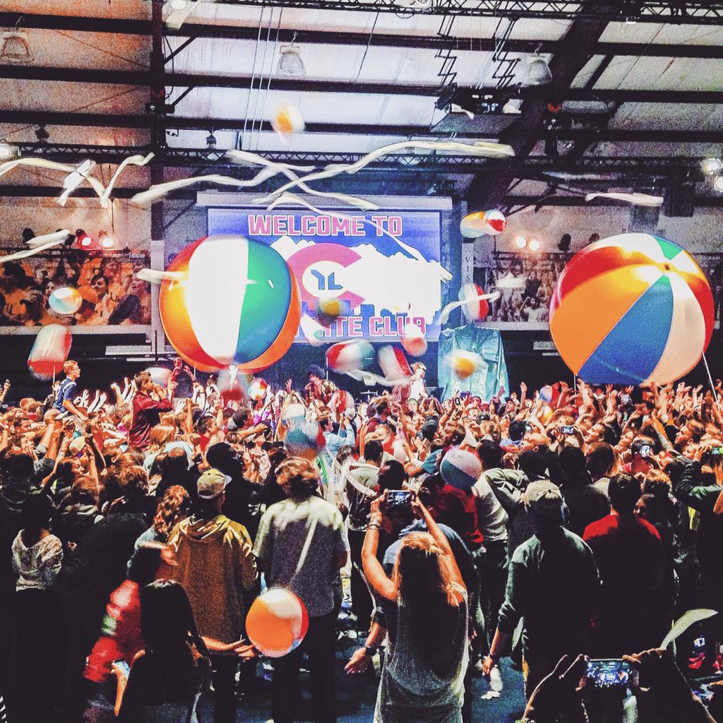 YoungLife's tweet photo. Hanging out with 1,000 of our closest friends at Colorado All-State Club tonight! http://t.co/lGXEW093lf