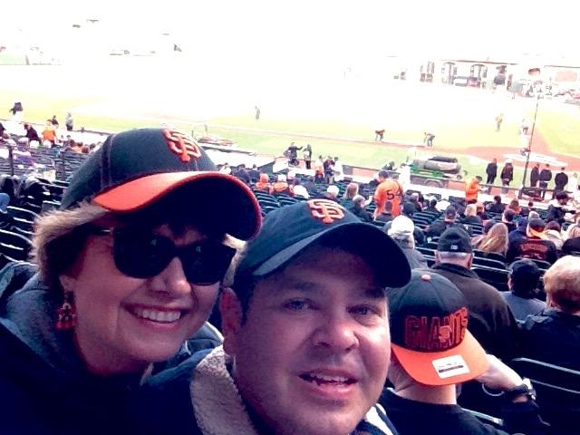 WinDevMatt's tweet photo. Me and Aunt Bonnie #attpark http://t.co/QbkdJ5ZBW0