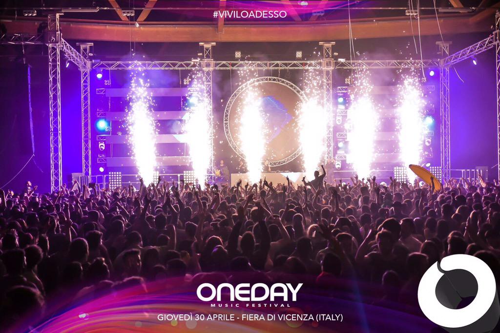 DayMusicFest's tweet photo. THANK YOU!
@feddelegrand @bingoplayers @RobinRigon @affacchini @andreabozzidj @fioremln http://t.co/oN4tuP4xs9