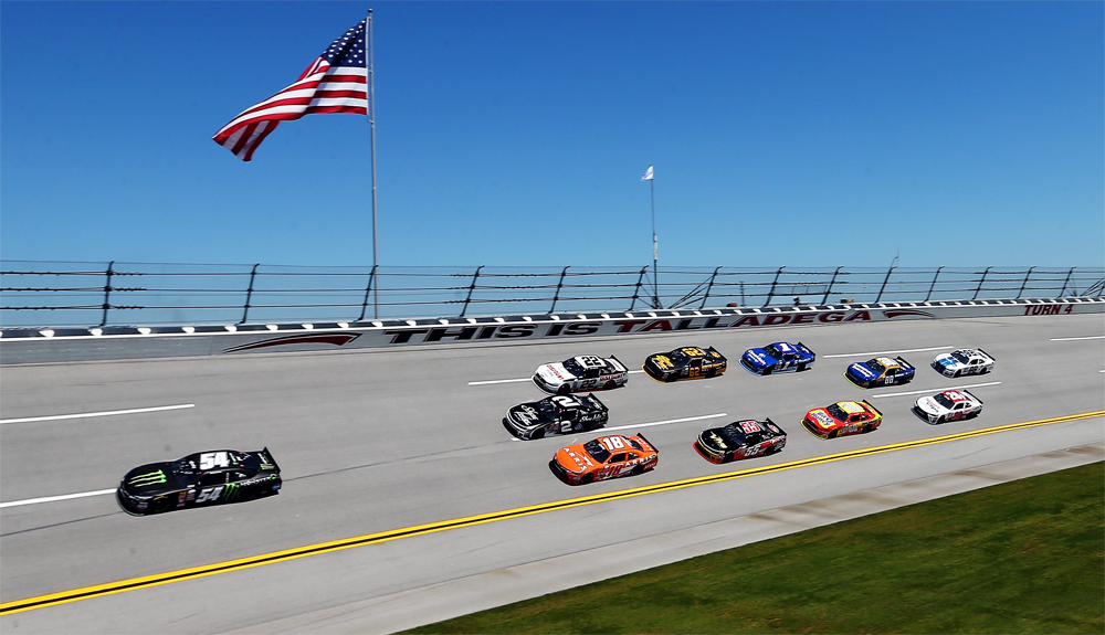 TALLADEGA's tweet photo. RETWEET if you're excited about the @NASCAR_XFINITY #WinnDixie300 tomorrow!

#NASCAR http://t.co/4Di22zW2NA