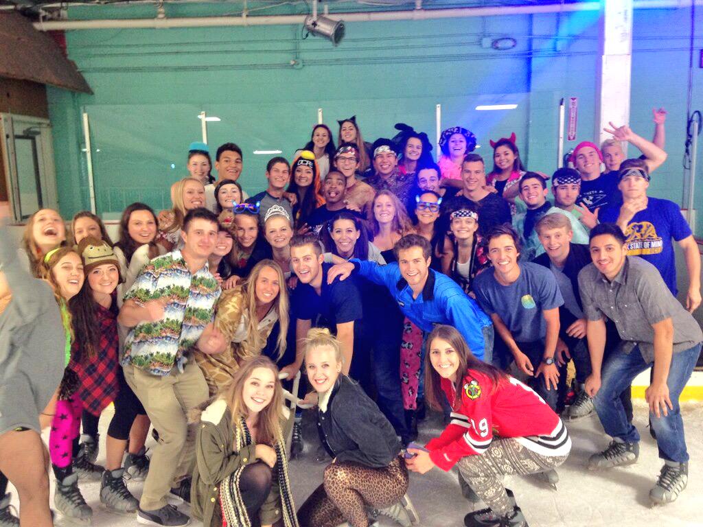 BetaThetaPiUCLA's tweet photo. We had an awesome time ice skating with the lovely ladies of @ucladeltagamma tonight! http://t.co/xi9q9IorOX
