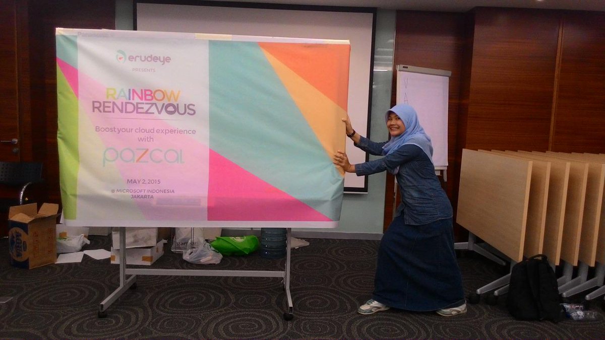 laelyly1's tweet photo. @erudeye #rainbowrendezvous #pazcal http://t.co/YwP1C6xbZ2