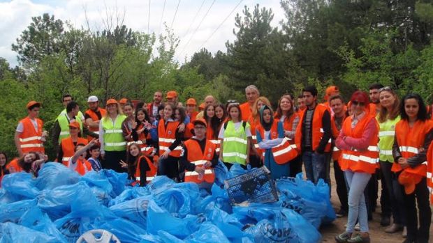 Let’s Do It Akdeniz, 9 Mayıs’ta Adana, Harbiş Kumsalı’nda <a href="/LetsdoitTurkiye/">Let's Do It,Türkiye!</a> yesilgazete.org/blog/2015/05/0…