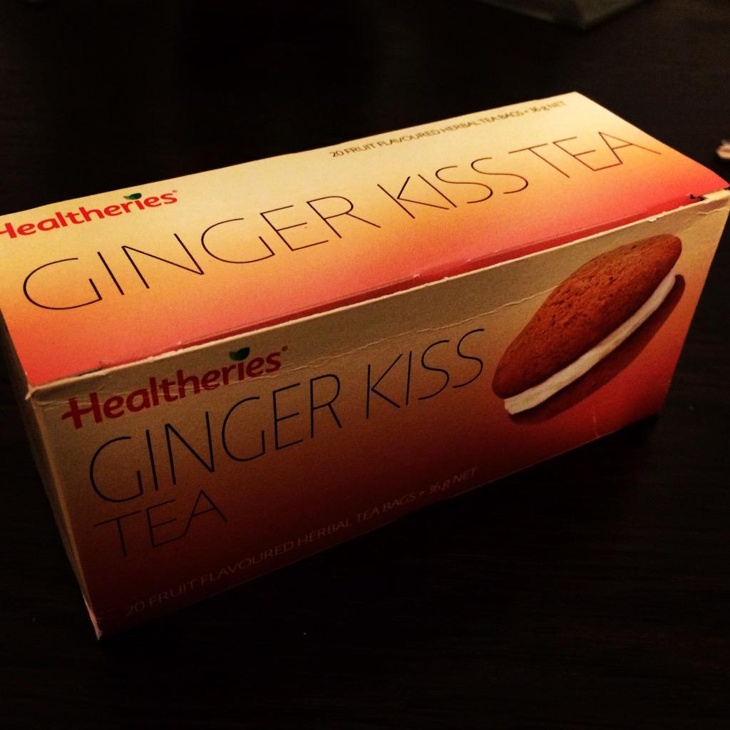 JacquelineNairn's tweet photo. Hahahaha! Everything is better with a bit of ginger!😉#CheekyPeopleInMyWorld #ThinkTheyAreHilarious
#WheresTheBubbles? http://t.co/I4SOwOrQ7r
