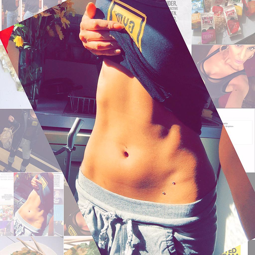 TamayaAdams's tweet photo. Just checking they're still there! 😂 Sunshine on my skin feels amazing! ☀️💪🏼 #abs #hippiercing #fitfam http://t.co/CWfHHLeRWt