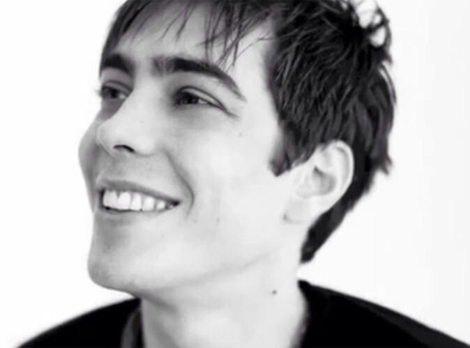 GLemarchal_FC's tweet photo. "Mais n'écris jamais la fin.." #GrégoryLemarchal #8ans http://t.co/K7JJXCHySC