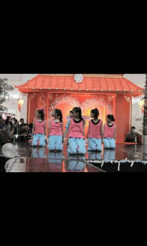 TITLE DANCE CREW tweet media