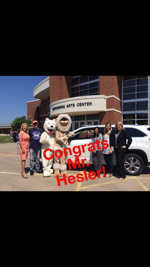 SHSPioneerGolf's tweet photo. Congratulations to our coach, Mr. Larry Hesler, on receiving @eskimojoes Teacher Award!
#WellDeserved #StillyGolf http://t.co/AKkb4mCUYY