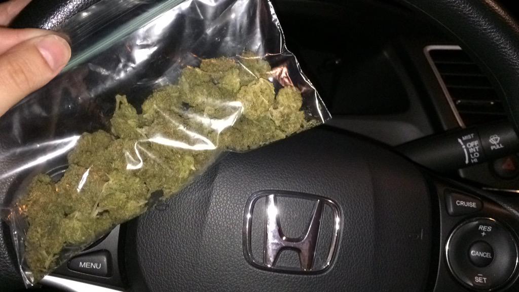 iraegan08's tweet image. Feels good to be home 😍 #missedmycar #andweed